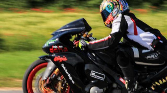 Choisir son équipement de motard grande taille pour des déplacements sécurisés