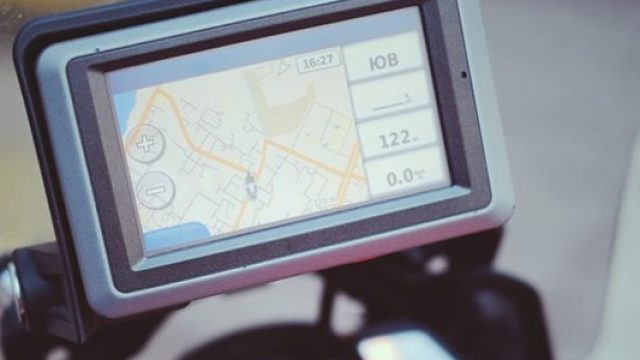 Comment choisir son GPS moto ?