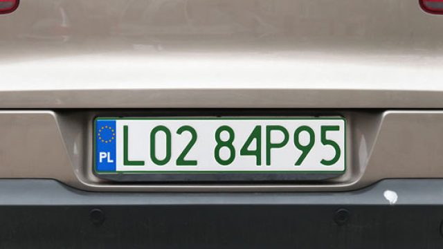 Où acheter une nouvelle plaque d’immatriculation pour Moto ?