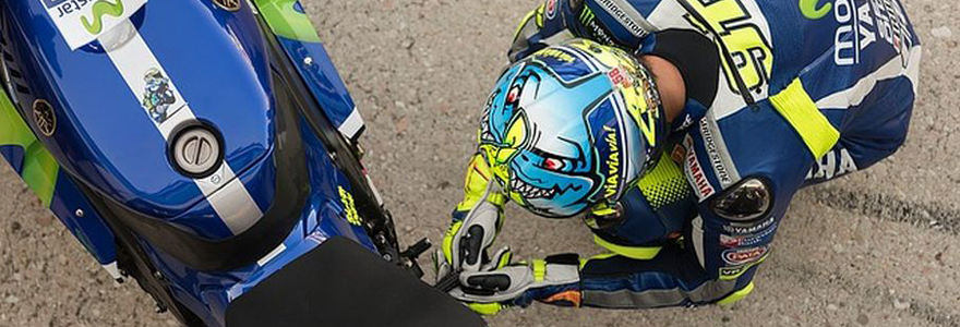 pilotage moto sur circuit